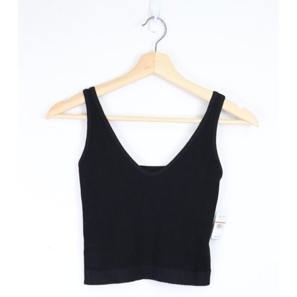 NWT Free People Solid Rib Brami Crop Cami V-Neck Tank Top Black Ribbed XS/S - Picture 4 of 9